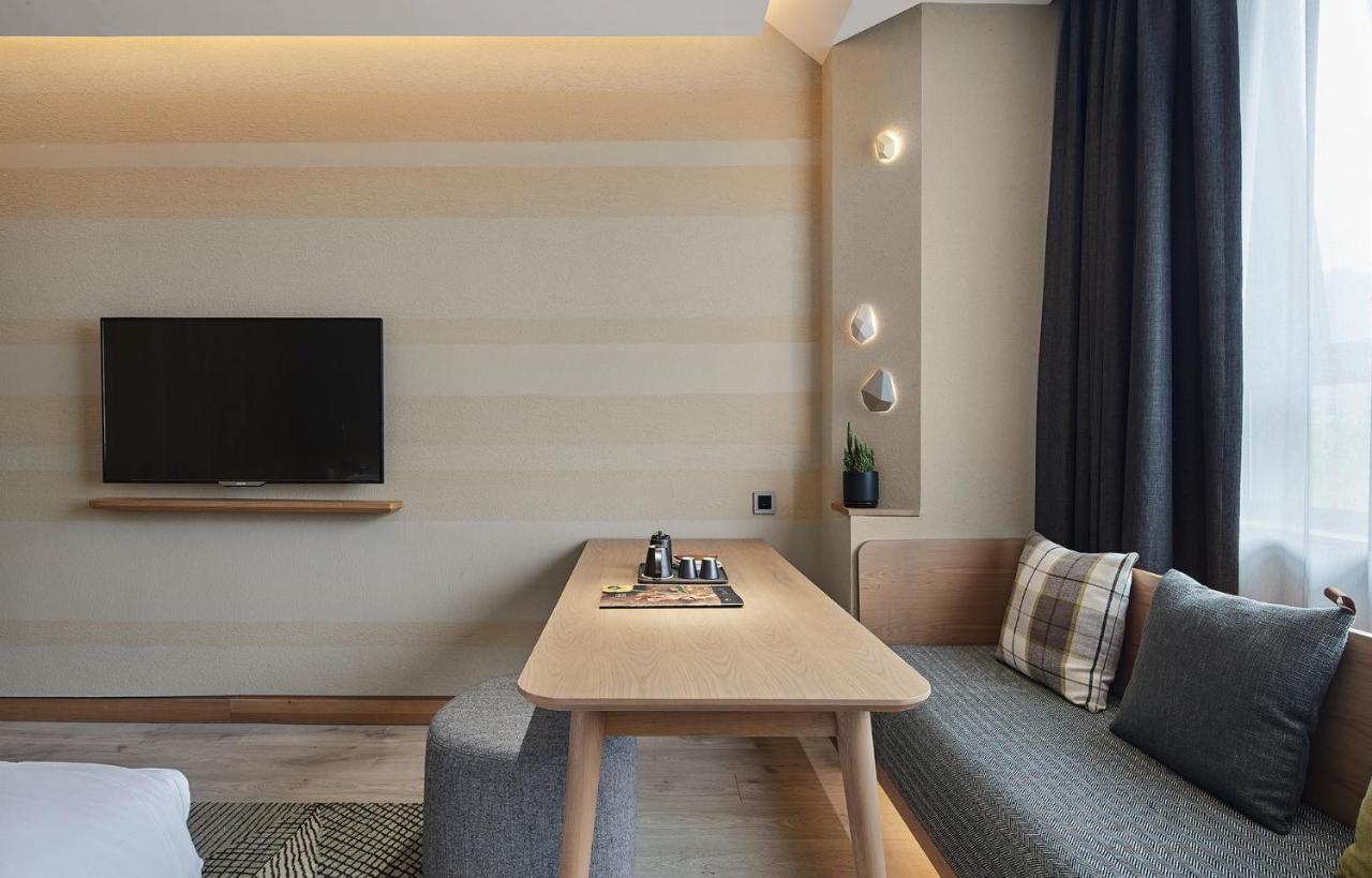 Ebo Hotel Hangzhou Wulin - 5 Mins Drive To The West Lake Екстер'єр фото